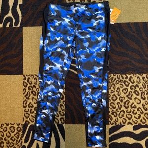 Avia size LG workout pant